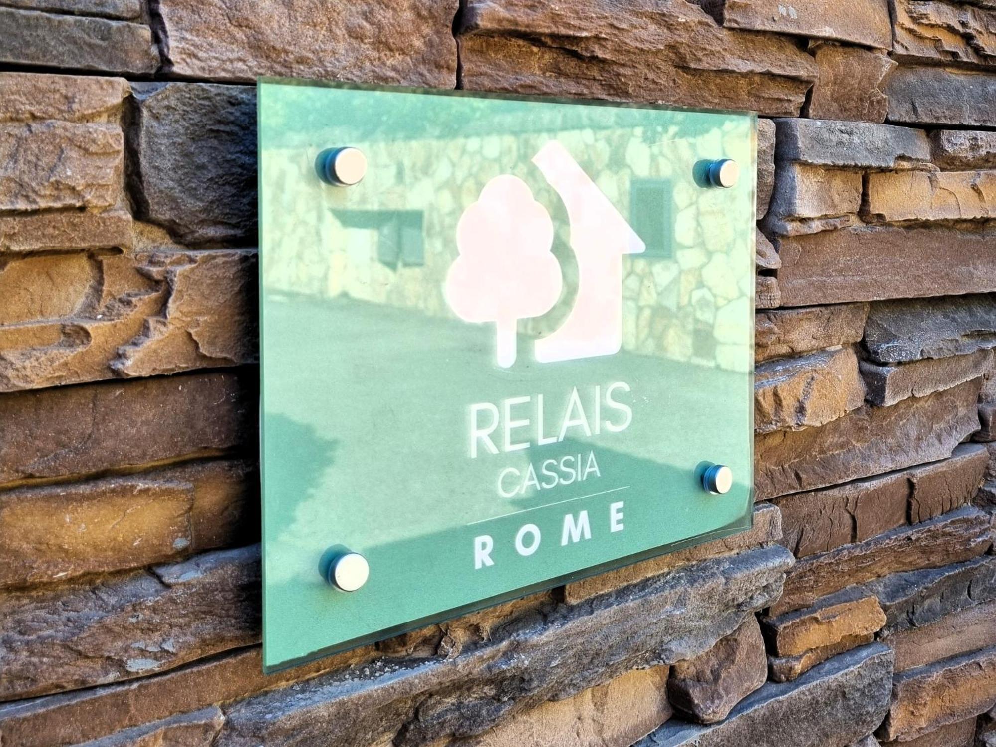Vila Relais Cassia Rome - Parking, Wi-Fi & Barbecue Exteriér fotografie